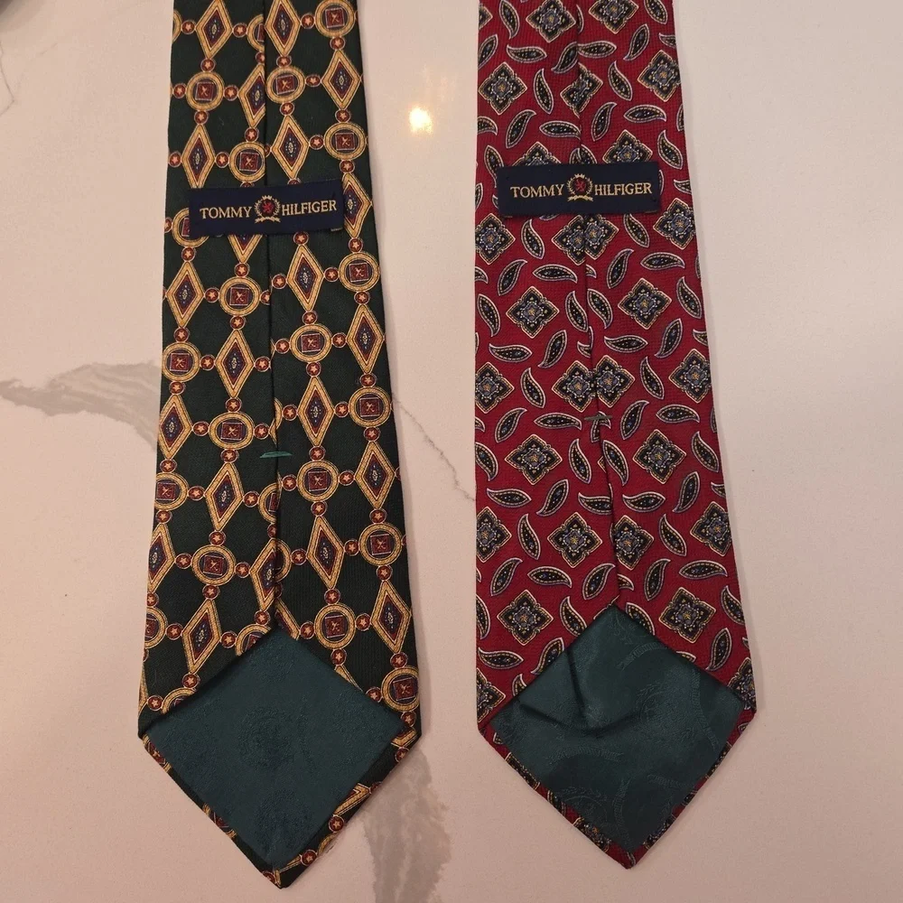 VTG Tommy Hilfiger Imported Silk Paisley Geometric Tie Lot Of 2 Preppy Heritage